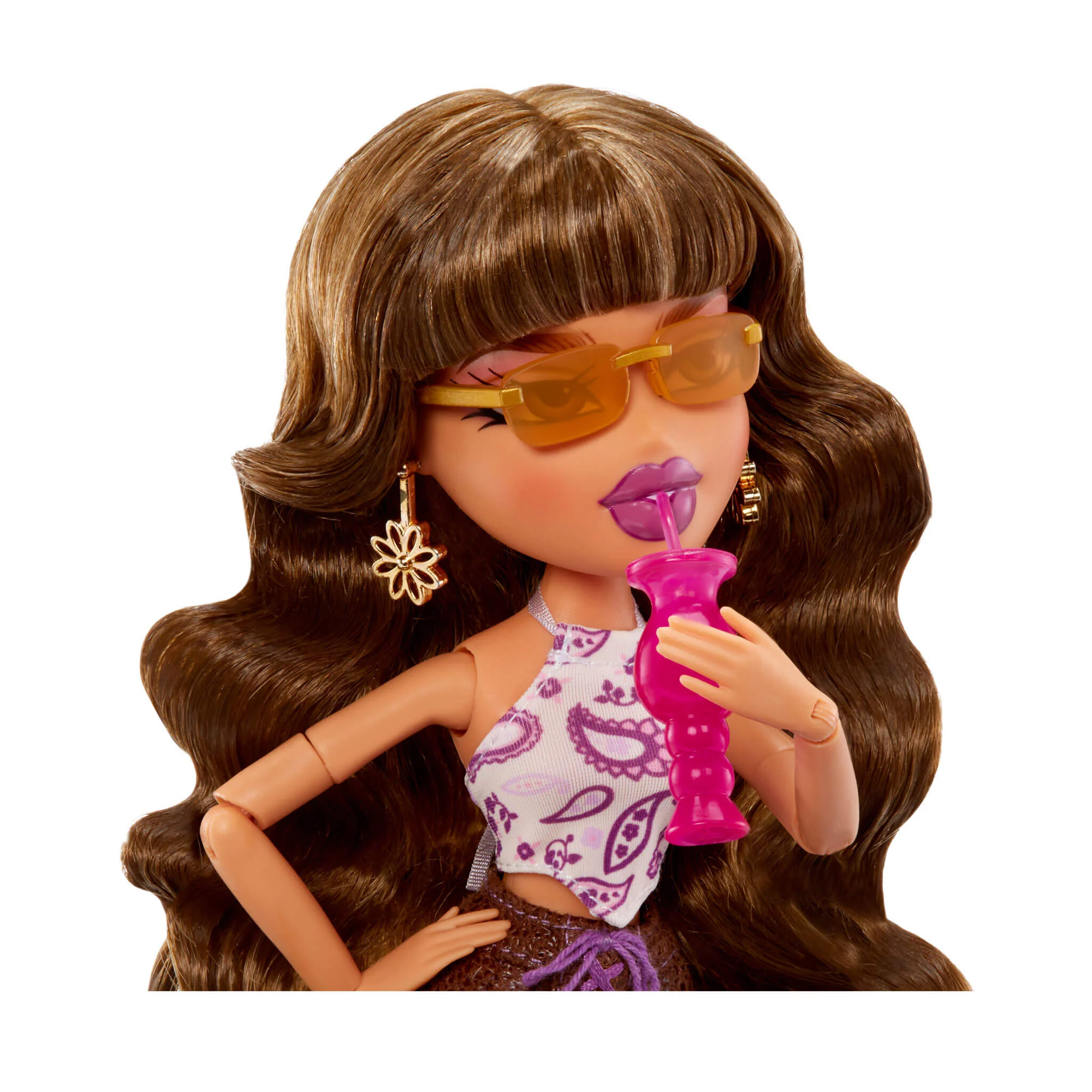213-bratz-alwayz-yasmin-fashion-doll-with-10-accessories-5.webp Bratz Alwayz Yasmin Fashion Doll with 10 Accessories
