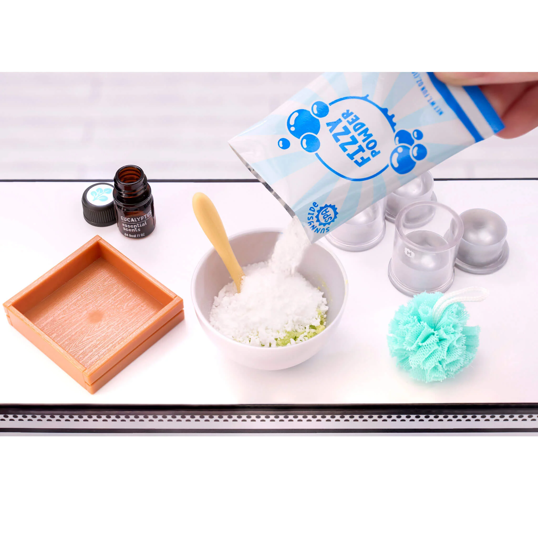 MGA's Miniverse Make It Mini Spa - 2 Pack Mini Collectibles